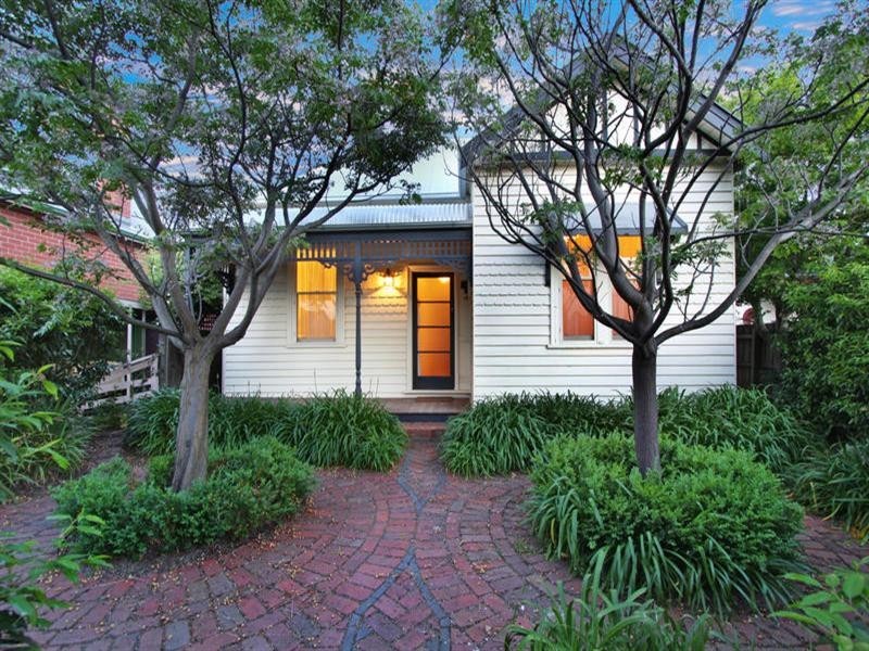 73 Truganini Road, Carnegie VIC 3163