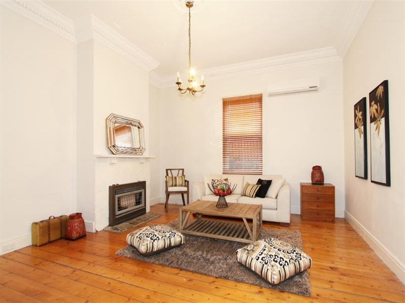 73 Truganini Road, Carnegie VIC 3163