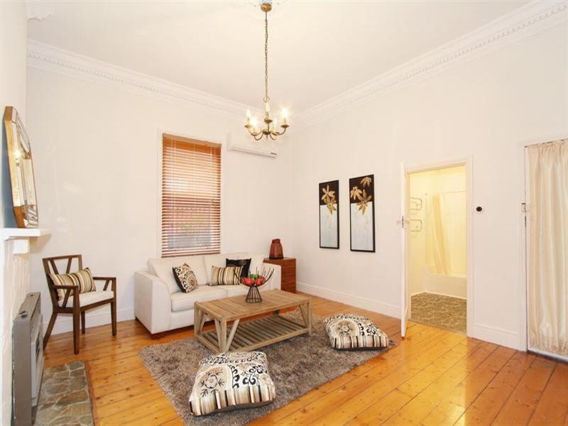 73 Truganini Road, Carnegie VIC 3163