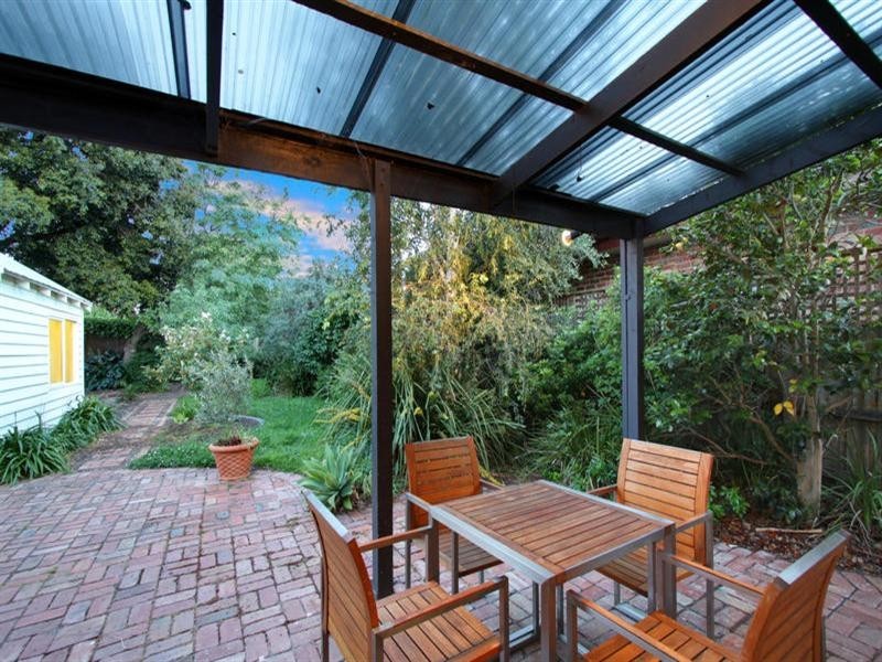 73 Truganini Road, Carnegie VIC 3163