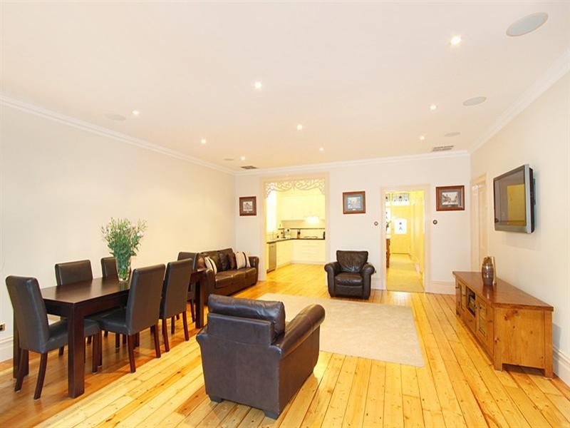 1A Rugby Road, Hughesdale VIC 3166