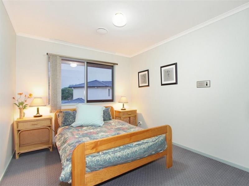 1 Elizabeth Crescent, Carnegie VIC 3163