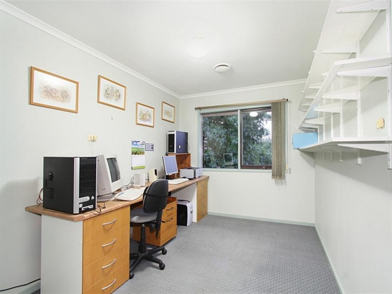 1 Elizabeth Crescent, Carnegie VIC 3163