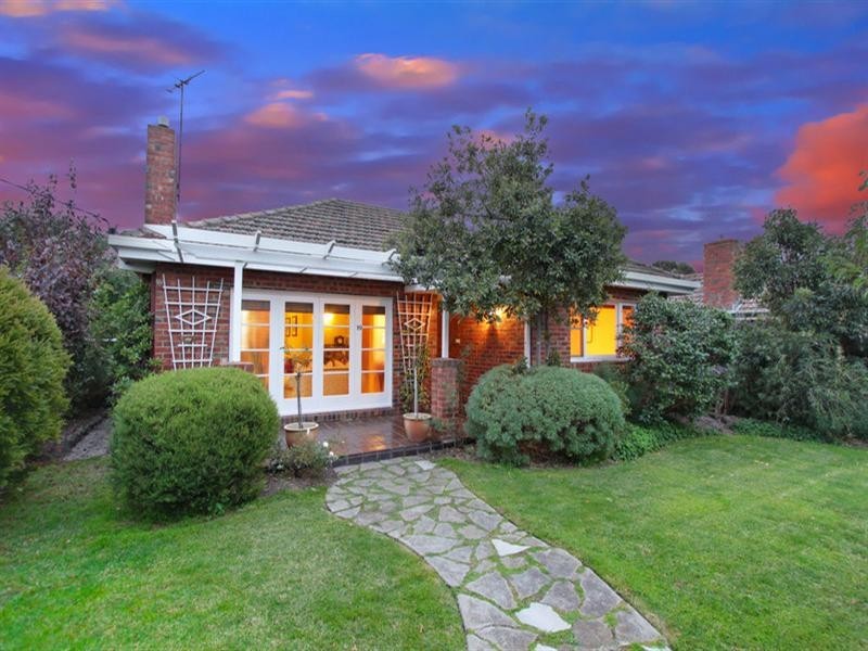 19 Elimatta Road, Carnegie VIC 3163