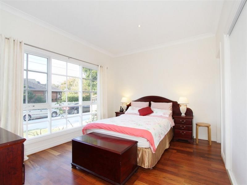 2/20 Moira Avenue, Carnegie VIC 3163