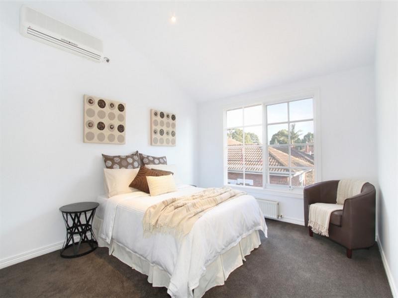 2/20 Moira Avenue, Carnegie VIC 3163