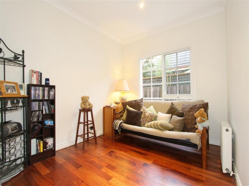 2/20 Moira Avenue, Carnegie VIC 3163