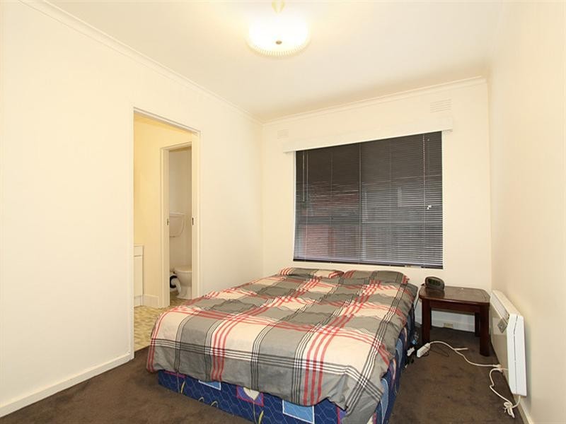 1/23 Genoa Street, Moorabbin VIC 3189