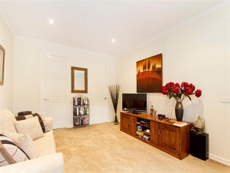 1/23 Oakleigh Road, Carnegie VIC 3163