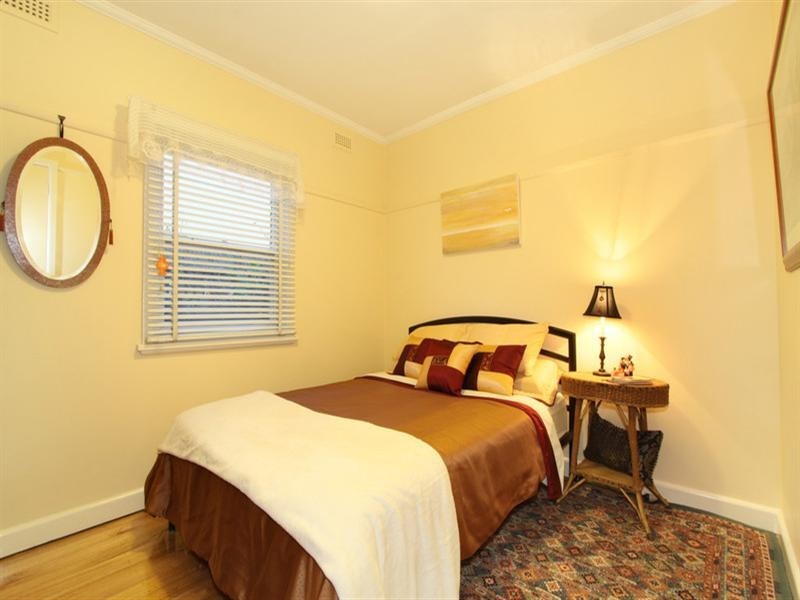 19 Elimatta Road, Carnegie VIC 3163