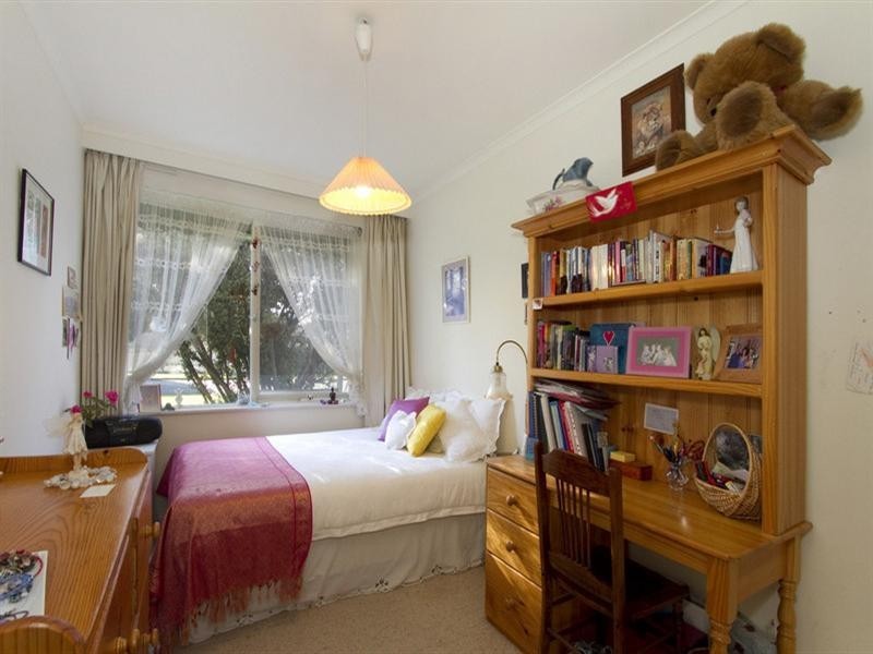 1/122 Mimosa Road, Carnegie VIC 3163