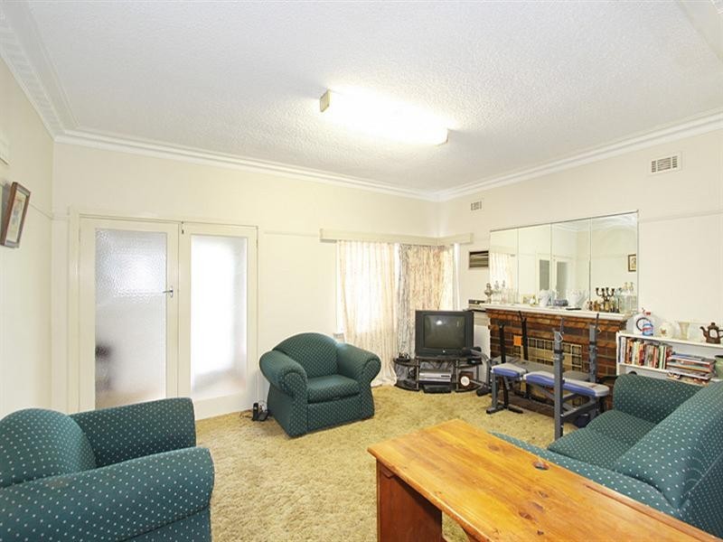 51 Kinlock Avenue, Murrumbeena VIC 3163