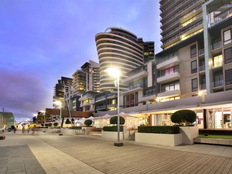 109/30 New Quay Promenade, Docklands VIC 3008