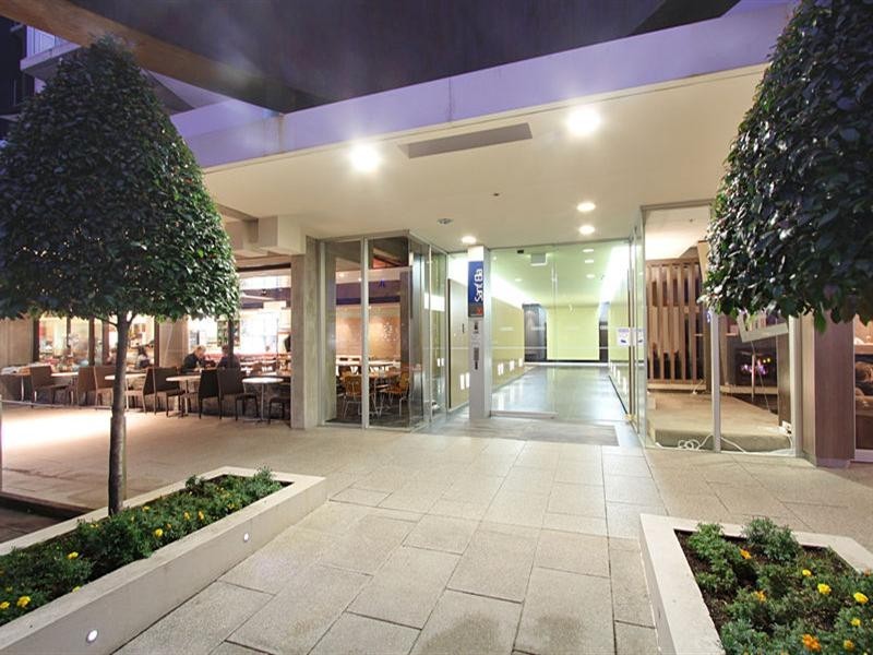 109/30 New Quay Promenade, Docklands VIC 3008