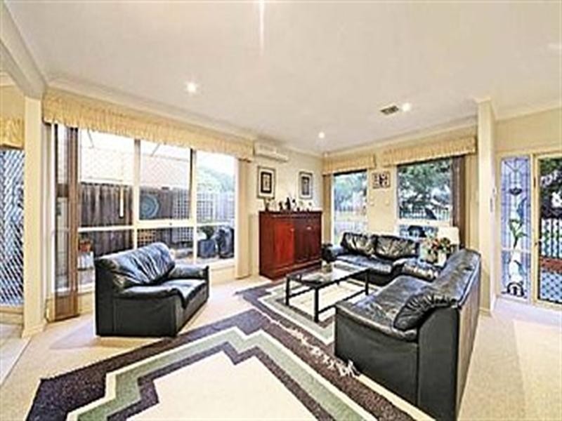 1/17 Wheeler Street, Ormond VIC 3204