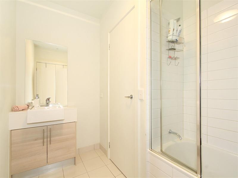 10/225-229 Koornang Road, Carnegie VIC 3163