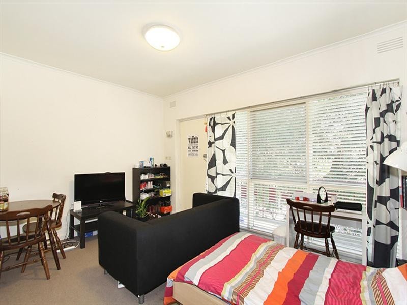 18/9 Hudson Street, Caulfield North VIC 3161