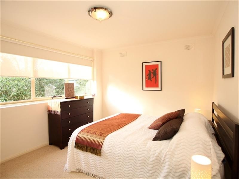 8/300 Grange Road, Ormond VIC 3204