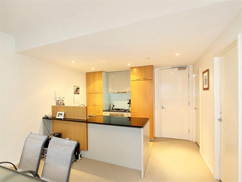 109/30 New Quay Promenade, Docklands VIC 3008