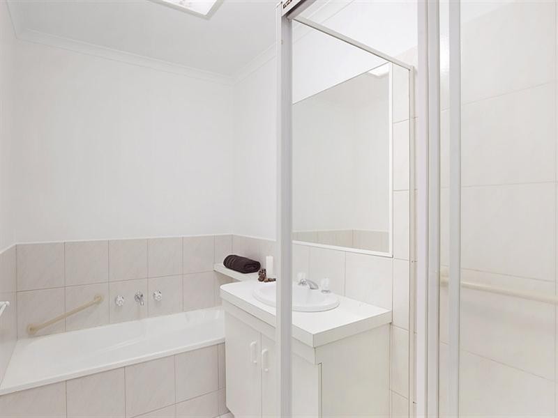 3/167 Oakleigh Road, Carnegie VIC 3163