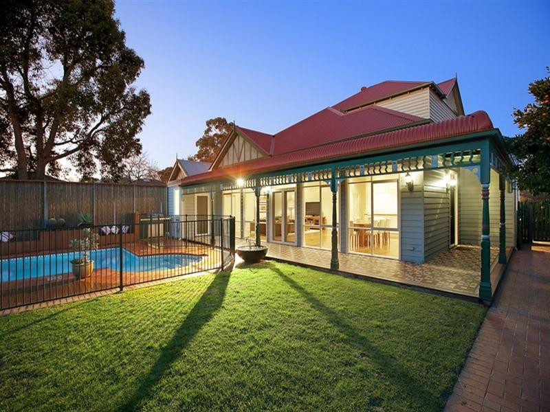 5 Cosy Gum Road, Carnegie VIC 3163