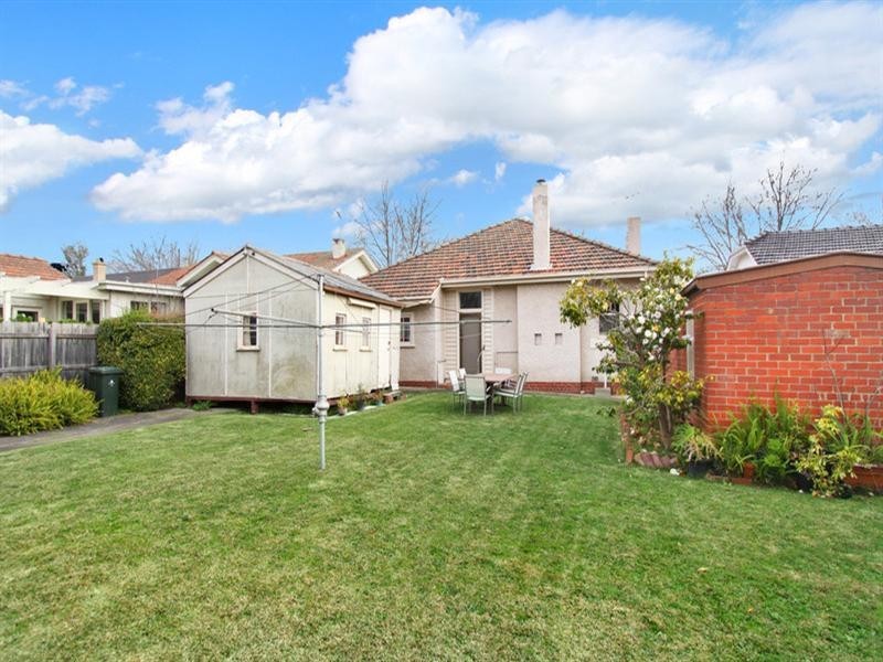42 Nirvana Avenue, Malvern East VIC 3145