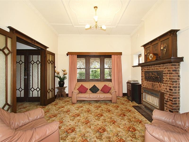 42 Nirvana Avenue, Malvern East VIC 3145