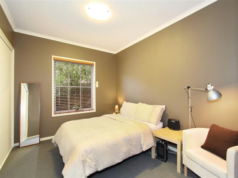 1/1162 Dandenong Road, Carnegie VIC 3163