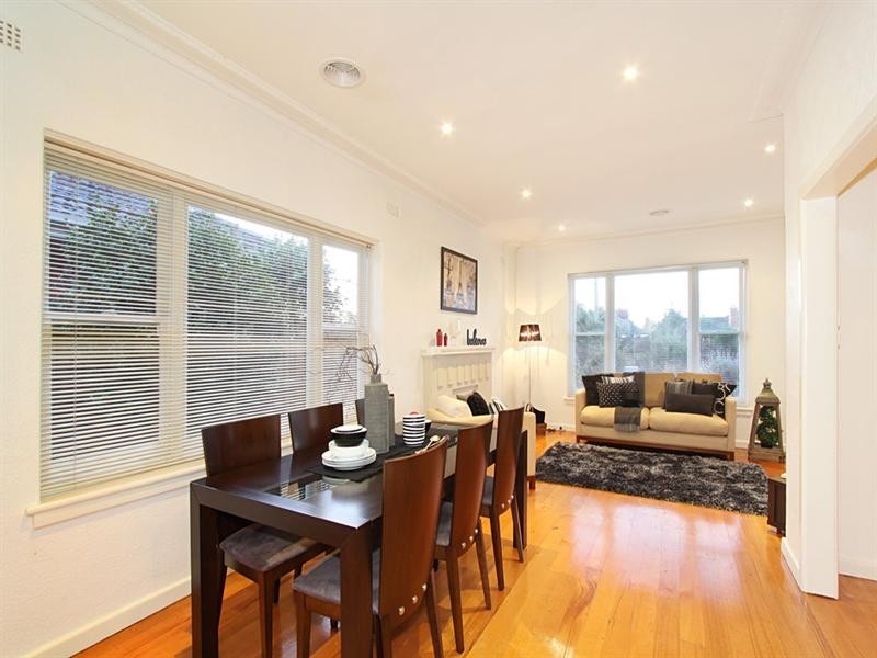 1/20 Wallace Avenue, Murrumbeena VIC 3163