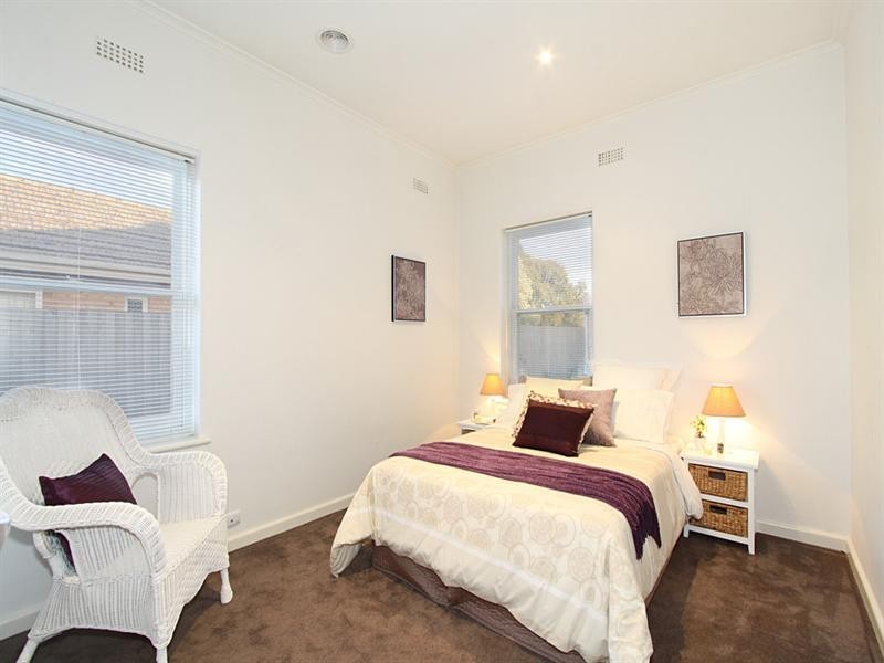 1/20 Wallace Avenue, Murrumbeena VIC 3163