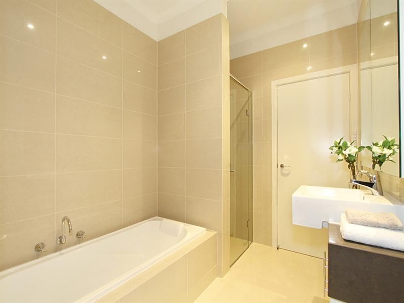 1/20 Wallace Avenue, Murrumbeena VIC 3163