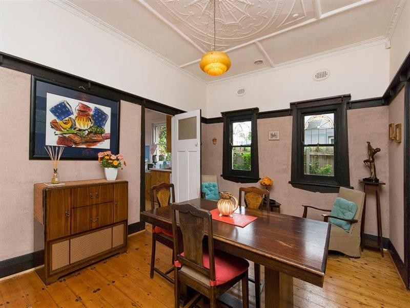 43 Railway Parade, Murrumbeena VIC 3163
