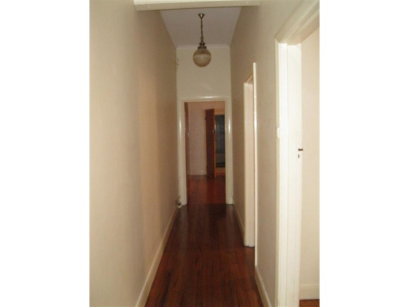 50 Kambrook Road, Caulfield North VIC 3161