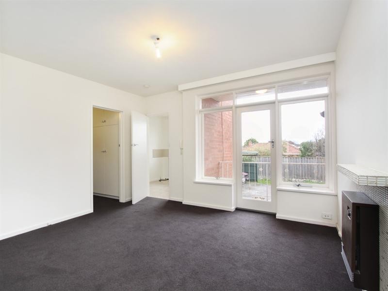 4/352 Koornang Road, Carnegie VIC 3163