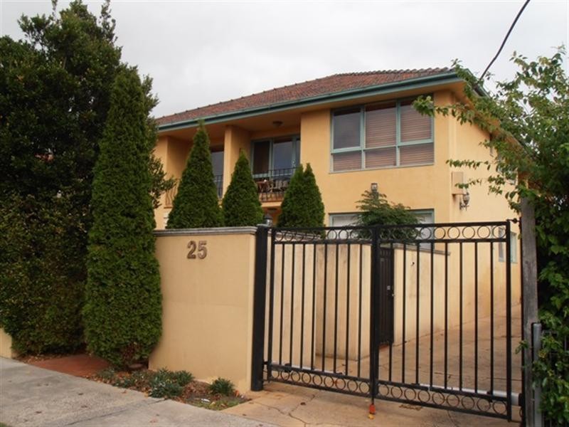 6/25 Shepparson Avenue, Carnegie VIC 3163