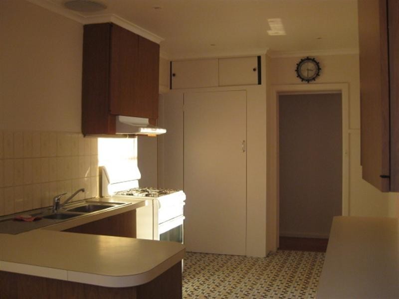 18 Marrbridge Road, Moorabbin VIC 3189