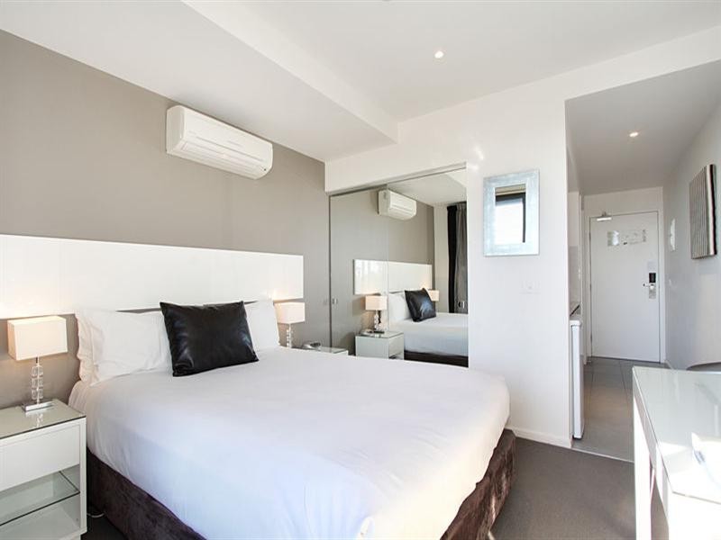 110/1384 Dandenong Road, Hughesdale VIC 3166