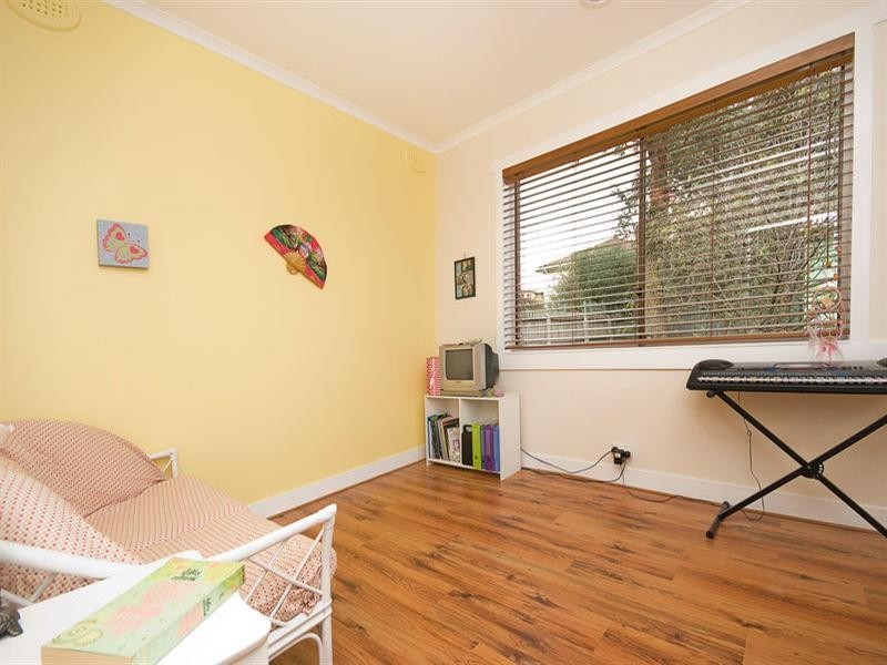 43 Railway Parade, Murrumbeena VIC 3163