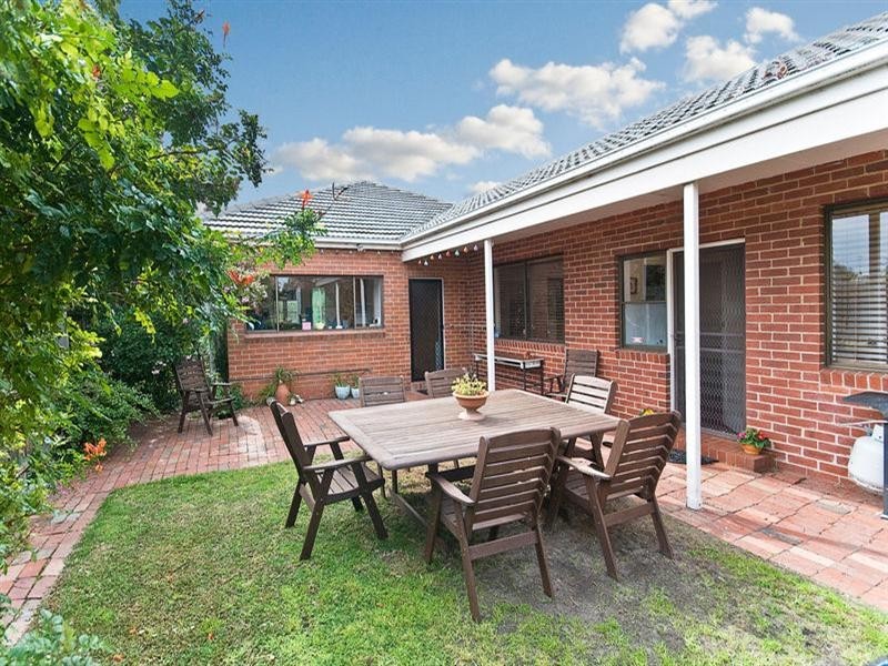 43 Railway Parade, Murrumbeena VIC 3163