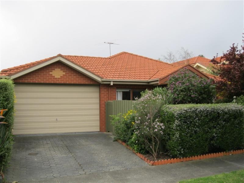 1/1 Paget Street, Hughesdale VIC 3166