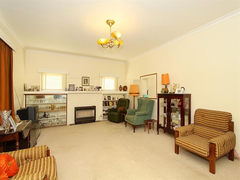 28 Frogmore Road, Carnegie VIC 3163