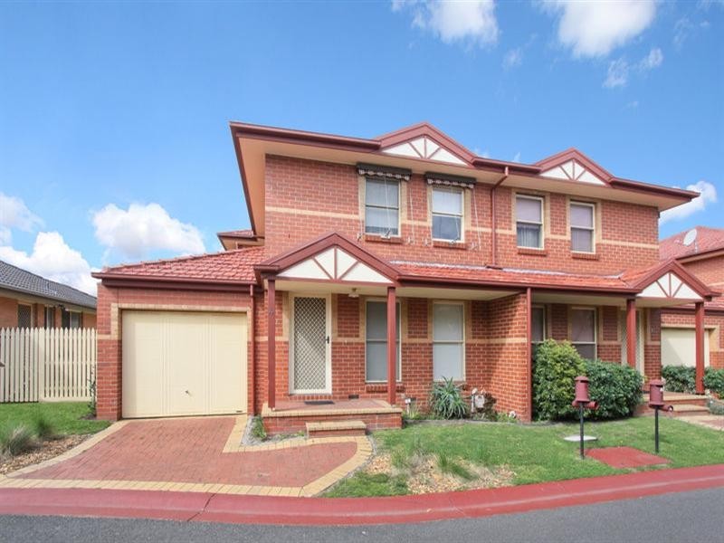 4 Federation Walk, Hughesdale VIC 3166