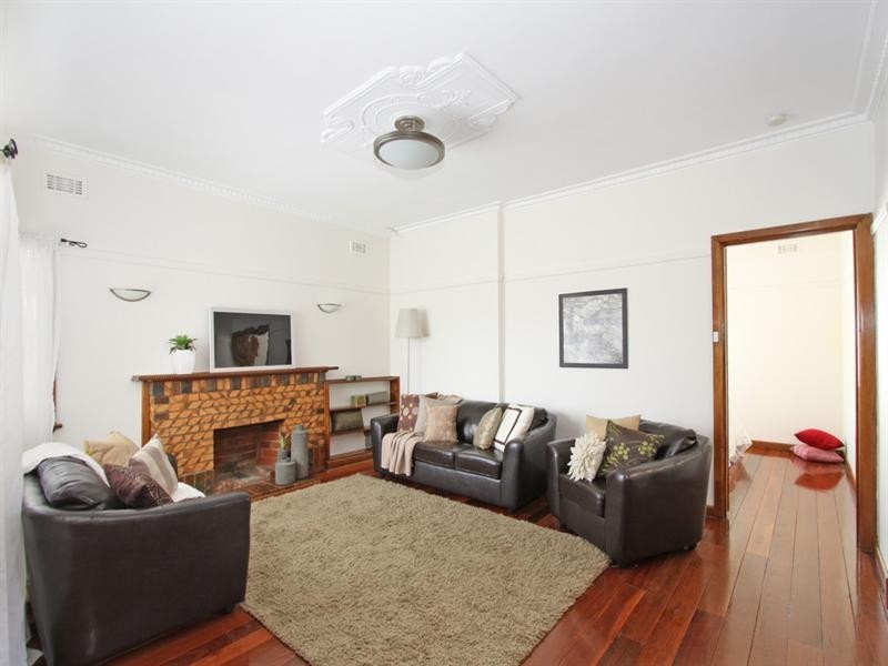 21 Reid Street, Murrumbeena VIC 3163