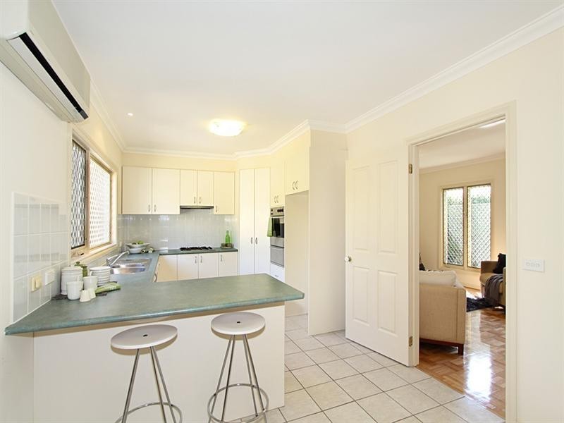 2/114 Truganini Road, Carnegie VIC 3163