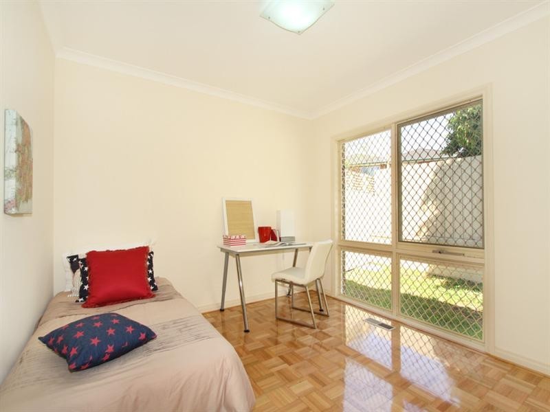 2/114 Truganini Road, Carnegie VIC 3163