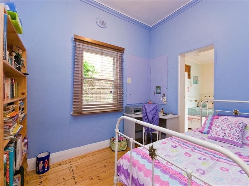 43 Railway Parade, Murrumbeena VIC 3163