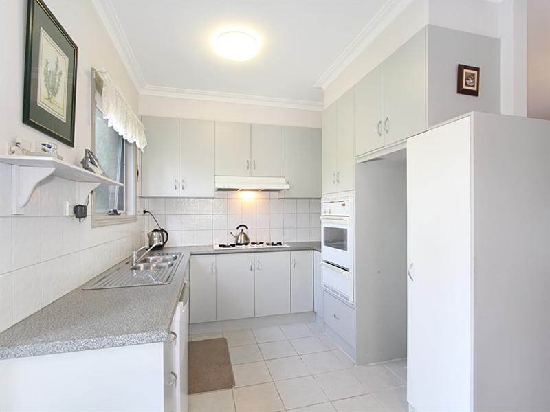 26 Toward Street, Murrumbeena VIC 3163