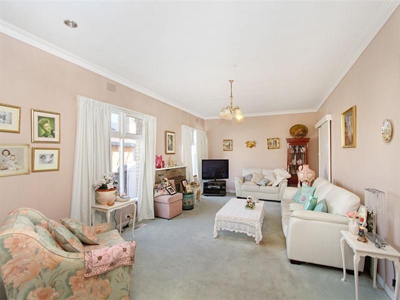 11 Bay Street, Parkdale VIC 3195