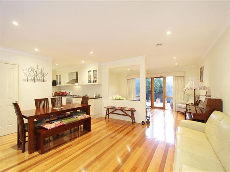 2/4 Weabra Court, Chadstone VIC 3148