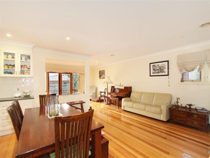 2/4 Weabra Court, Chadstone VIC 3148